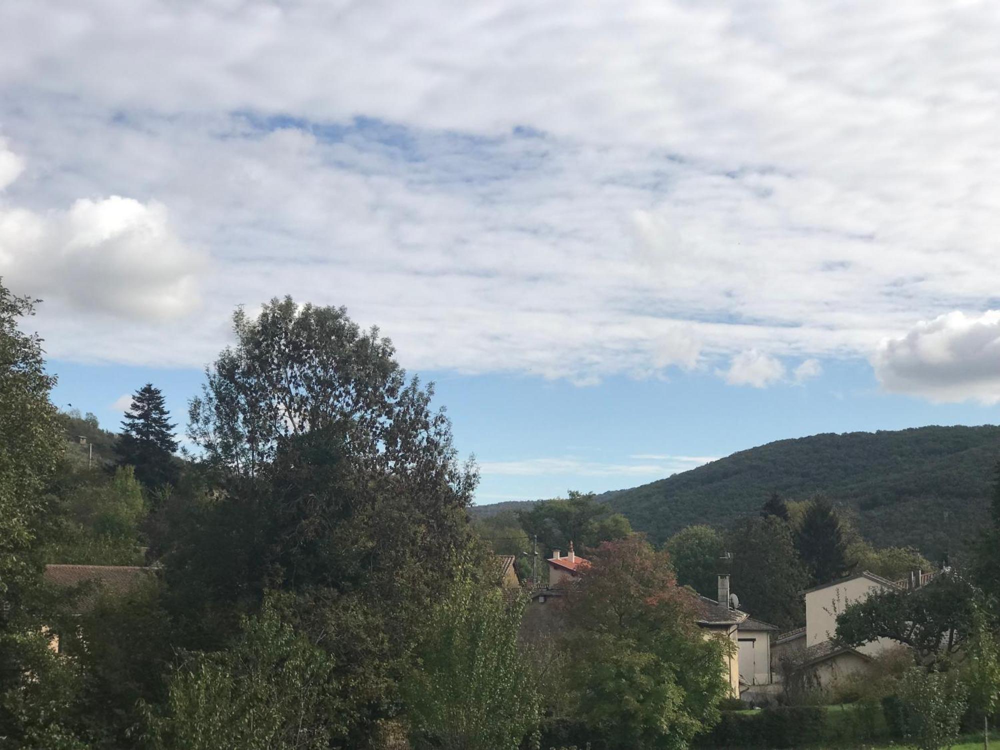 Ravissant Appartement Dans Cadre Verdoyant Marchampt エクステリア 写真